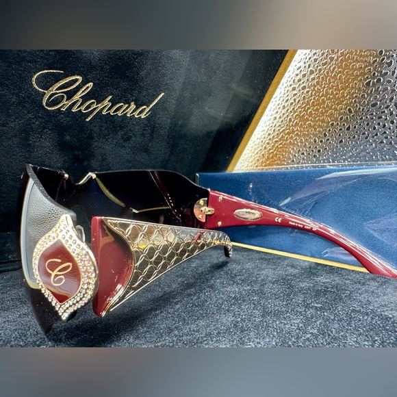 👑Chopard De Rigo 23KT Gold plated SCH883S 08FC 110 exclusive 🏆‼️ - Picture 1 of 16